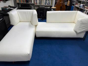 Edra L’Homme et La Femme sofa. Flexibel design beschikbaar voor biedingen