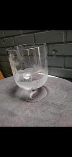 Te koop gegraveerde victoriaanse selderij vaas, Antiek en Kunst, Antiek | Glas en Kristal, Ophalen of Verzenden