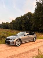 BMW 330e Touring Facelift, M sport| Laserled | 2022 | leder, Automaat, 1998 cc, Hybride Elektrisch/Benzine, Dealer onderhouden