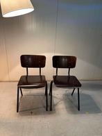 Vintage buisframestoelen - Industrieel design, Ophalen, Gebruikt, Twee, Bruin