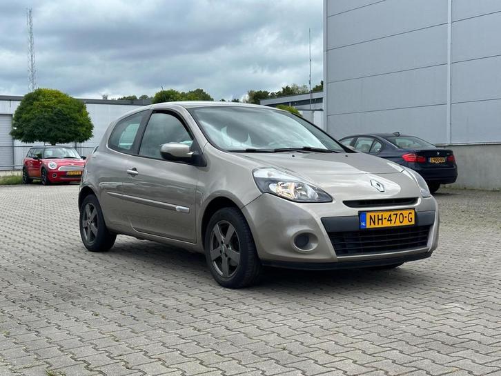Renault Clio 1.2 Acces, Auto's, Renault, Bedrijf, Te koop, Clio, ABS, Airbags, Boordcomputer, Centrale vergrendeling, Startonderbreker