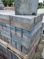 Restpartij longstones - ideaal voor een oprit - 35m², Klinkers, Ophalen of Verzenden, Zo goed als nieuw, 10 m² of meer