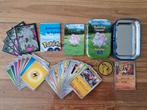Pokemon Blissey bewaarblikje met 30 kaarten (1 glimmende), Ophalen of Verzenden, Zo goed als nieuw, Meerdere kaarten, Foil