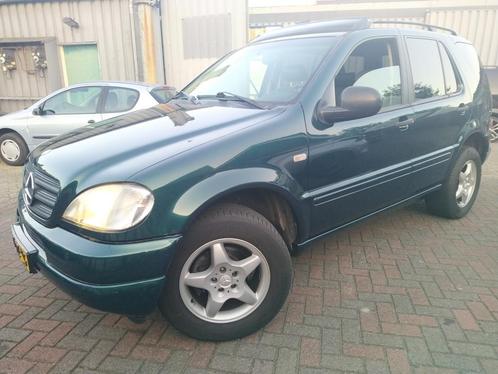 Mercedes-benz M-klasse 320, Auto's, Mercedes-Benz, Bedrijf, M-Klasse, ABS, Airbags, Airconditioning, Alarm, Boordcomputer, Cruise Control