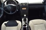 Mercedes-Benz A-Klasse 160 BlueEFFICIENCY Business Class N.A, Voorwielaandrijving, Euro 5, Stof, 4 cilinders