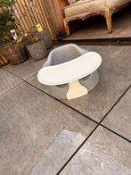 Bumbo Seat met Plateau - Baby Stoel, Kinderen en Baby's, Kinderstoelen, Ophalen, Zo goed als nieuw, Overige typen, Afneembaar eetblad