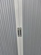 Nette roldeurkast grijs / wit ( 4 niveaus), Huis en Inrichting, Ophalen, Gebruikt, 100 tot 150 cm, 100 tot 150 cm
