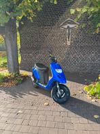 Piaggio Typhoon 1998, Fietsen en Brommers, Tweetakt, Overige modellen, Ophalen of Verzenden, Zo goed als nieuw