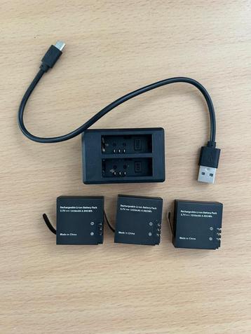 GeeKam 1350mAh Accu (3-pack) met 2-kanaals oplader beschikbaar voor biedingen