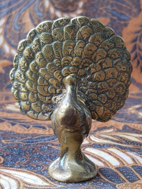 Mooi zwaar antiek koper beeldje uit Engeland van een pauw., Antiek en Kunst, Antiek | Koper en Brons, Koper, Ophalen of Verzenden