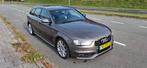 Audi A4 1.8TFSI 125KW 3xS-Line NIEUWE DISTRIBUTIE, Auto's, Voorwielaandrijving, Euro 5, Zwart, 4 cilinders