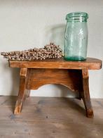 brocante vensterkrukje opstapje voetenbankje bankje houten, Ophalen of Verzenden