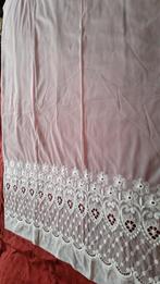 Drie stuks vitrage / valletjes E, 100 tot 150 cm, 150 tot 200 cm, Ophalen of Verzenden, Zo goed als nieuw