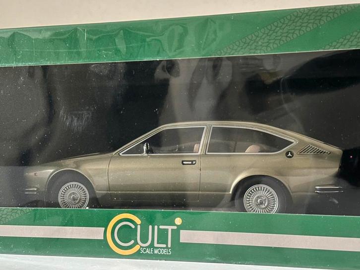 Cult Scale Models Alfa Romeo Alfetta GT (groen metallic), Hobby en Vrije tijd, Modelauto's | 1:18, Zo goed als nieuw, Overige merken