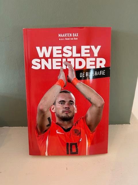 Wesley Sneijder, Boeken, Biografieën, Zo goed als nieuw, Sport, Ophalen of Verzenden