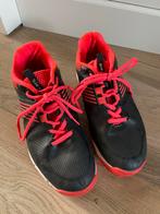 Korfbalschoenen - Goede staat!, Ophalen of Verzenden, Gedragen, Zwart, Sportschoenen