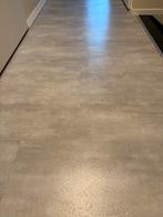 Pvc klik laminaat vloer grijs betonlook, Ophalen, 50 tot 150 cm, Zo goed als nieuw, 10 m² of meer