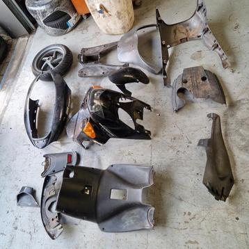 Kappenset aprilia sr beschikbaar voor biedingen