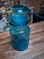 Turquoise blauwe vintage apothekerspot, Ophalen