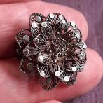 Antieke Bloem Broche Filigrain Zilver, Sieraden, Tassen en Uiterlijk, Broches, Verzenden, Gebruikt, Zilver, Zilver