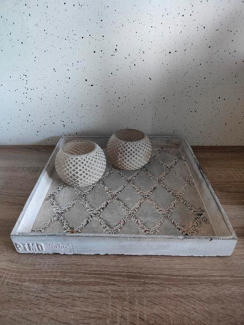 Groot Stenen dienblad van PTMD, Huis en Inrichting, Woonaccessoires | Dienbladen, Zo goed als nieuw, Overige materialen, Vierkant