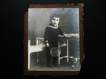 Oude foto jongen met tennisracket tennis 1920 - 1930 tennis beschikbaar voor biedingen
