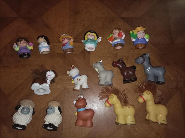 Fisher Price poppetjes 2.50 euro per stuk, Kinderen en Baby's, Speelgoed | Fisher-Price, Zo goed als nieuw, Overige typen, Ophalen of Verzenden
