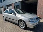 Opel Astra 2.0 I 16V OPC 1 nwe apk in nieuwstaat!, Auto's, Voorwielaandrijving, Stof, Zwart, 4 cilinders