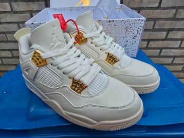 Nike Air Jordan 4 Retro Metallic Gold maat 40,5
NIEUW  beschikbaar voor biedingen