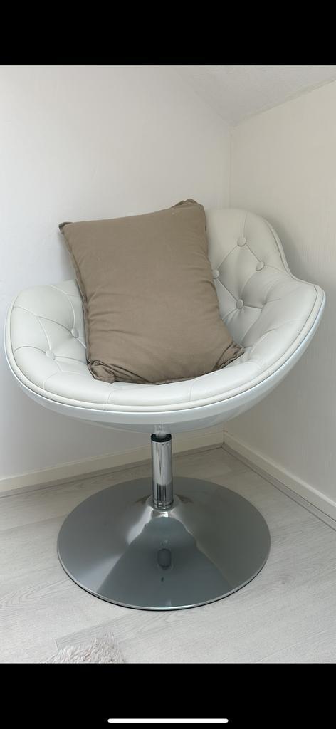 Draaifauteuil Apia, Huis en Inrichting, Fauteuils, Zo goed als nieuw, Kunststof, Ophalen