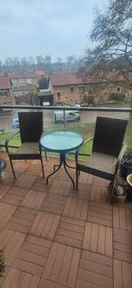 Tuinset van wicker met 2 stoelen, Bijzettafel, Zo goed als nieuw, Wicker, Tuinset