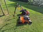 Grasmaaier en electrische verticuteer machine, Cirkelmaaier, Gebruikt, Opvangbak, Benzine-grasmaaier