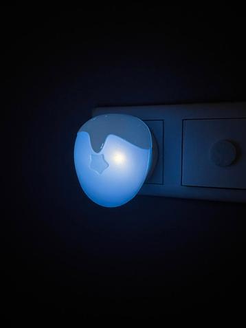 Blauwe nachtlamp - sfeervol en praktisch beschikbaar voor biedingen