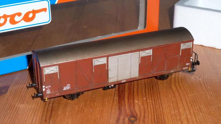 Roco 47582 gesloten goederen wagon, Hobby en Vrije tijd, Modeltreinen | H0, Zo goed als nieuw, Wagon, Gelijkstroom, Roco, Analoog