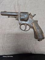 Oud antiek sier vuurwapen / pistool / geweer/ revolver, Ophalen