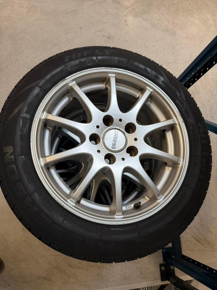 Hifli All Turi 221 4-season 185/60R15 M+S en sneeuwvlok, Auto-onderdelen, Banden en Velgen, Band(en), All Season, 15 inch, 185 mm