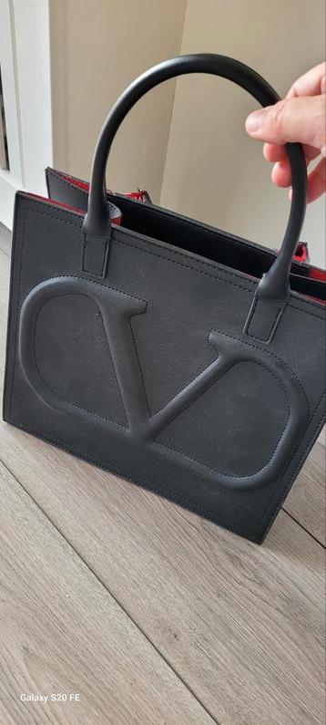 Valentino tas