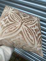 Colmore Kussen Diga 50x50 cm, Huis en Inrichting, Woonaccessoires | Kussens, Ophalen of Verzenden, Zo goed als nieuw, Beige, Vierkant