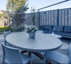 Betonlook tuintafel met houten poot, Ophalen, Gebruikt