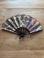 Vintage waaier batik stof klein Indonesisch antiek gekleurd, Ophalen of Verzenden