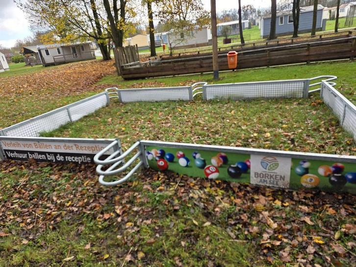 Pool Voetbal Veld - Compleet met Ballen!, Tuin en Terras, Tuinhuizen, Gebruikt, Overige typen, Metaal, 250 tot 500 cm, 200 tot 400 cm