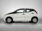 Toyota Aygo 1.0 VVT-i x-fun I Airco I 5 Deurs I Zuinig I Cen, Voorwielaandrijving, 12 maanden, Stof, Gebruikt
