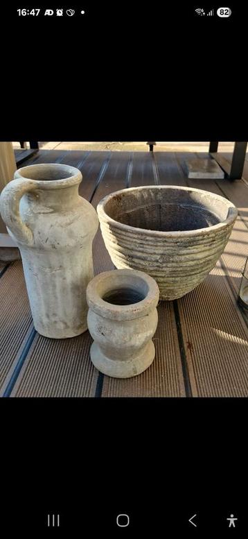 Uw terras fleurt op met deze landelijke set! beschikbaar voor biedingen