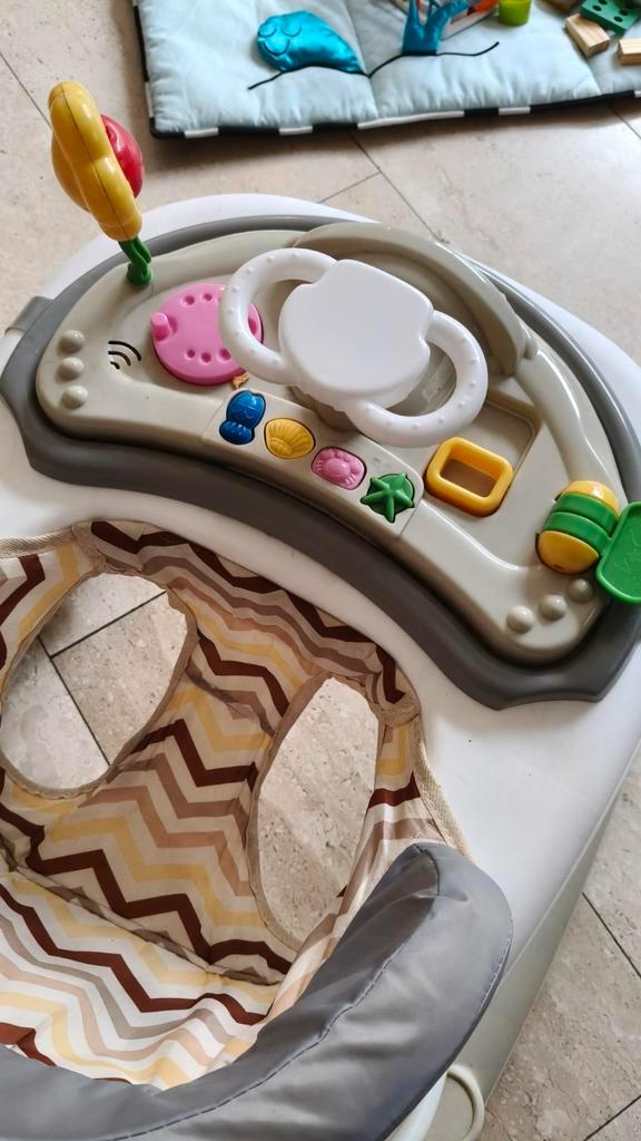 Baby Loopstoel met Speelblad, Kinderen en Baby's, Speelgoed | Babyspeelgoed, Zo goed als nieuw, Overige typen, Met geluid, Met wieltjes