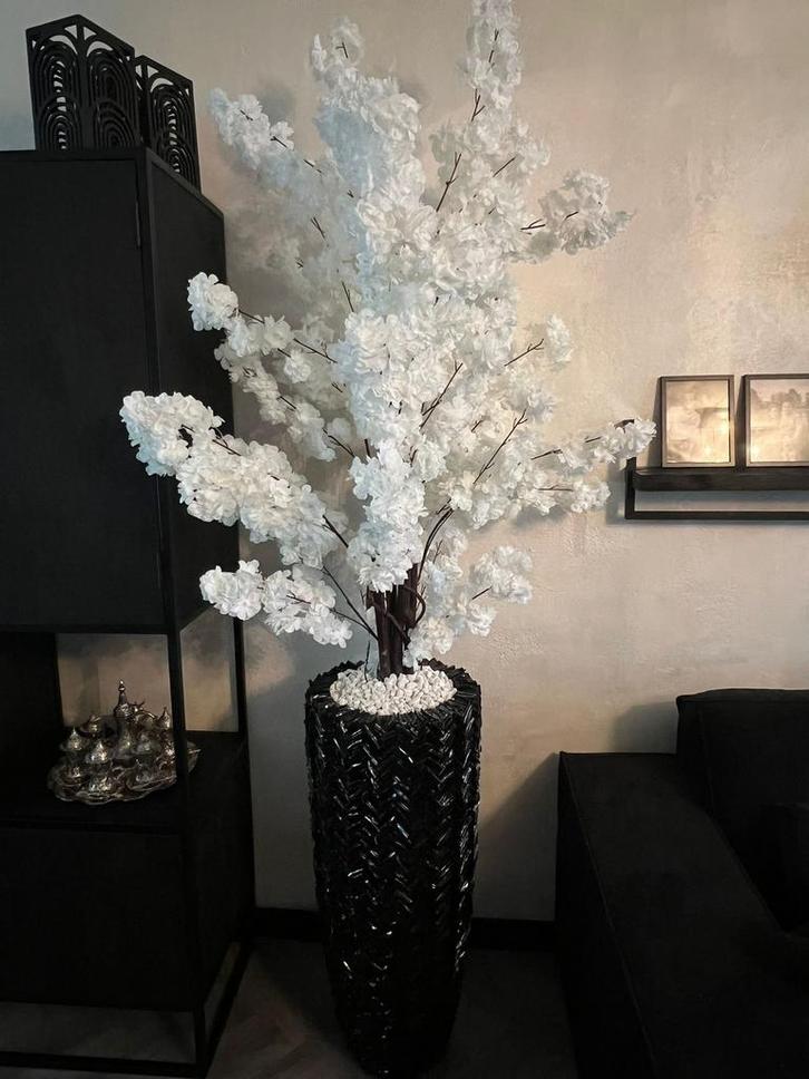 Luxe schelpenvazen met bloesem boom, Huis en Inrichting, Woonaccessoires | Vazen, Zo goed als nieuw, Wit, Minder dan 50 cm, Aardewerk of Porselein