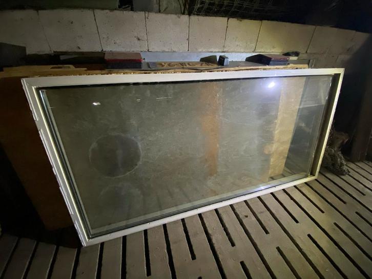 Groot raam 245x120cm met rooster, Doe-het-zelf en Verbouw, Glas en Ramen, Gebruikt, Gevelraam of Ruit, 80 tot 120 cm, 160 cm of meer