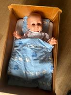 Houten poppenbed met grote pop, ook apart te koop, Ophalen of Verzenden, Gebruikt, Babypop