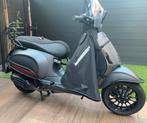 Vespa Sprint mat grijs incl. deken, Fietsen en Brommers, Scooters | Vespa, Zo goed als nieuw, Ophalen