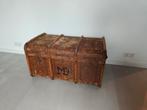 Antieke hout/leren kist (Minesterie van Defensie), Huis en Inrichting, Ophalen of Verzenden, Zo goed als nieuw, Minder dan 50 cm