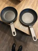 Twee pannetjes + hapjesplank - Uden/Verzenden, Huis en Inrichting, Keuken | Keukenbenodigdheden, Ophalen of Verzenden, Gebruikt
